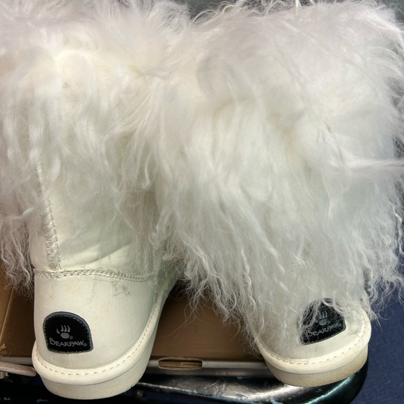 Bear paw fluffy fuzzy boot - Picture 3 of 5